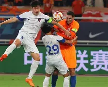 包含足总杯八强战对决在即！山东泰山演练定位球，阿森纳密集防守应对的词条